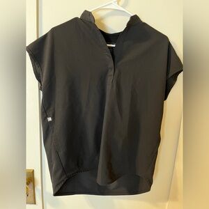 FIGS RAFAELA OVERSIZED WOMENS BLACK SCRUB TOP XS